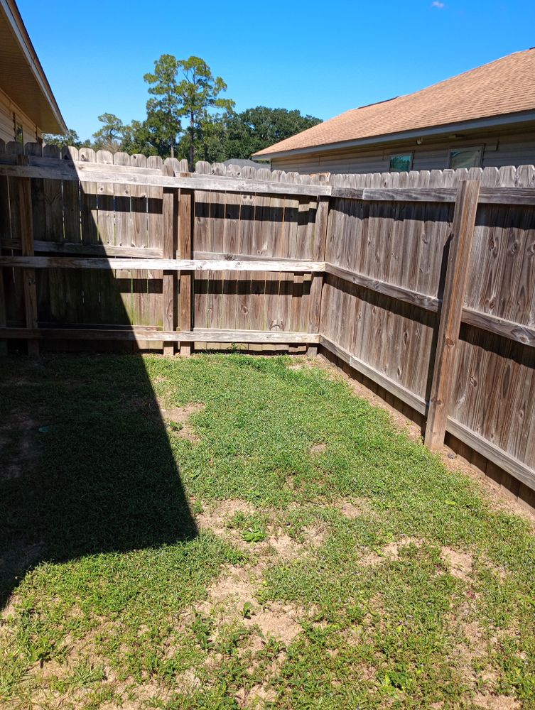 All Photos for Phillips Fencing Solutions in Pensacola, FL