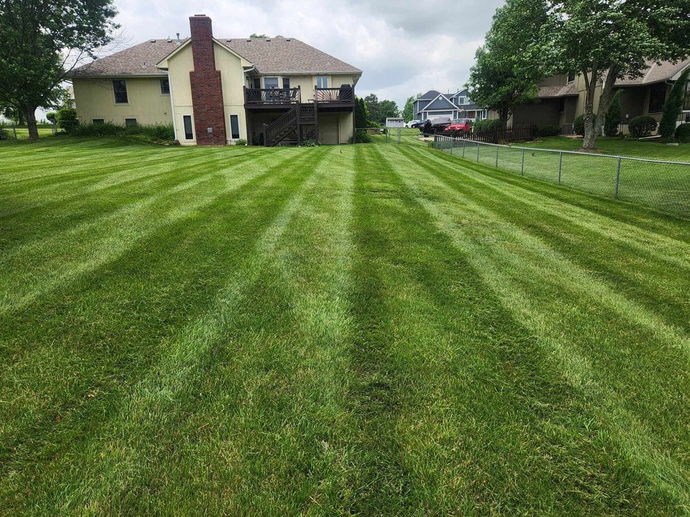 All Photos for Curb Appeal Lawn Care in Kansas City, Kansas