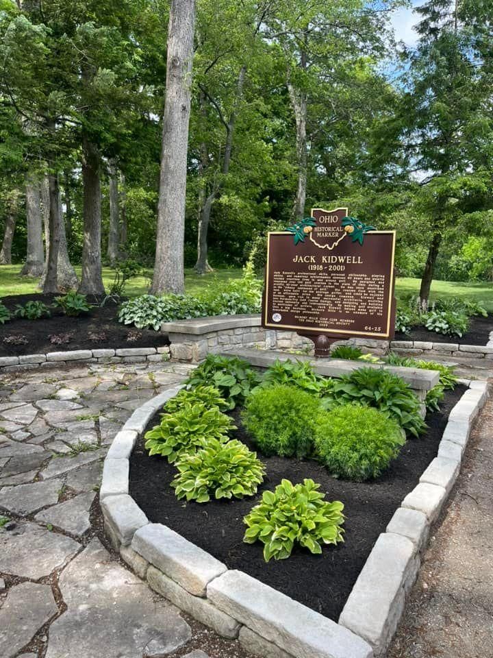 Mulch Installation  for Higgins landscaping LLC in West Jefferson, OH