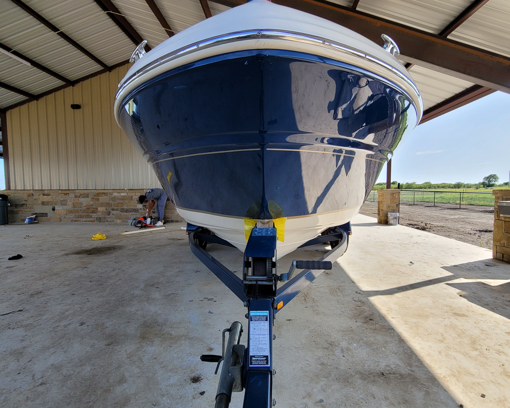 Boat Exteriors for L'Finesse Auto/Boat Details in Dallas, TX