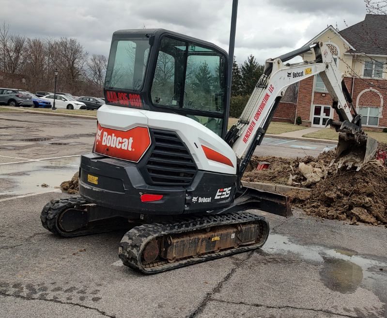 Concrete for Henceroth Construction in Amherst, OH