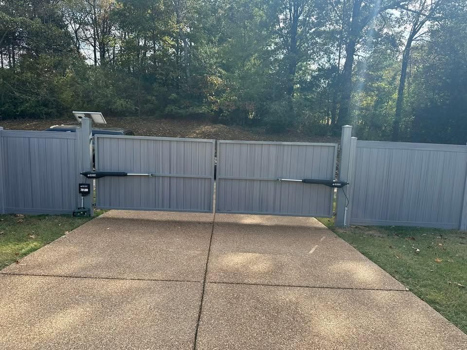 All Photos for Frontline Fencing LLC in Hernando, MS