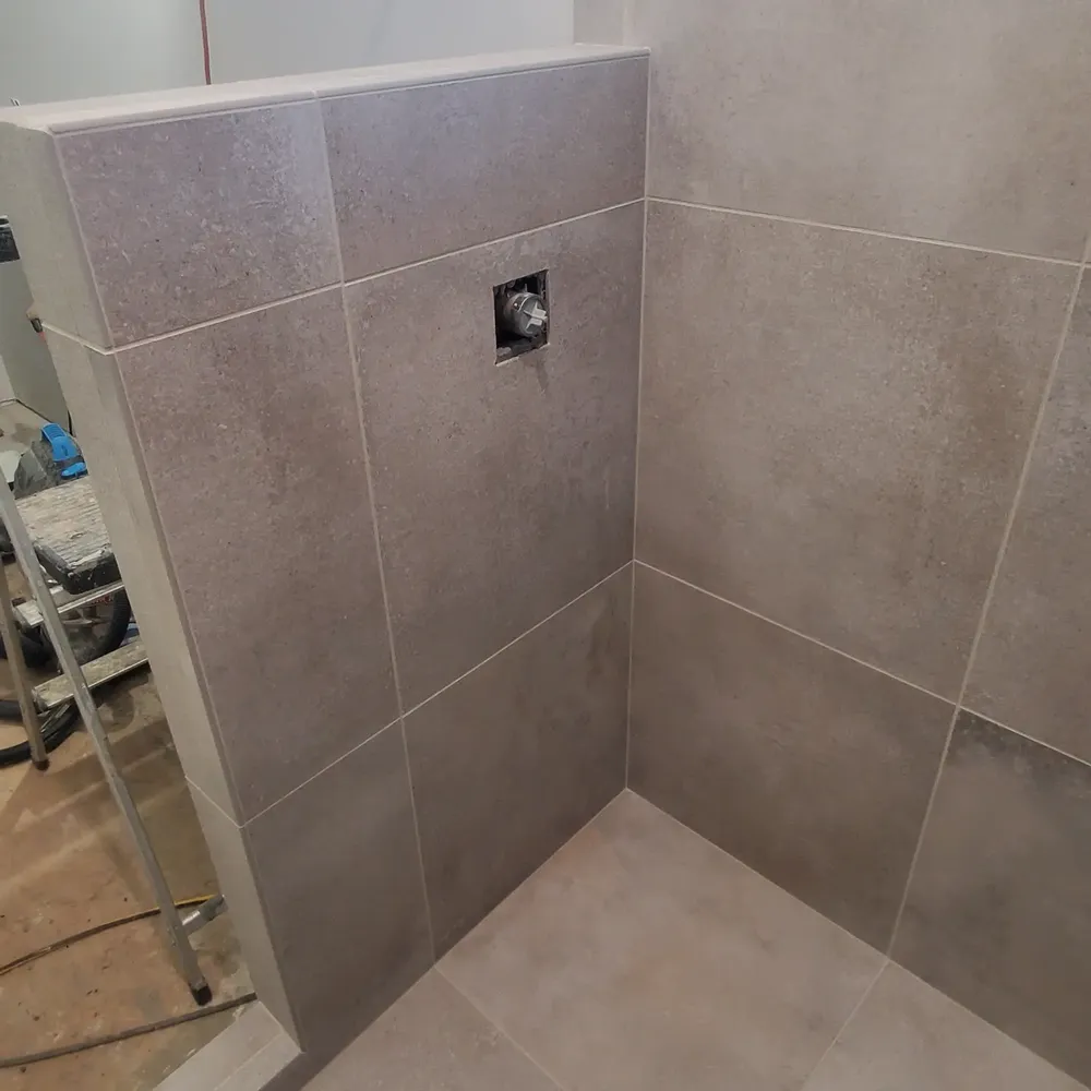 Herringbone shower for Elite Tile in La Grande, OR