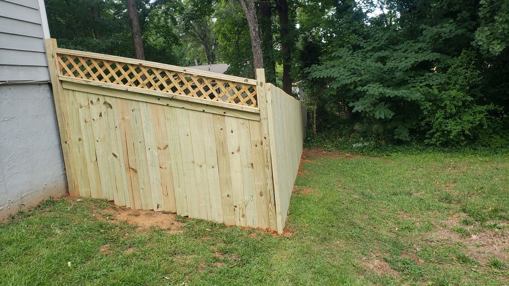 Fences for Everest Fencing in Cartersville,  GA