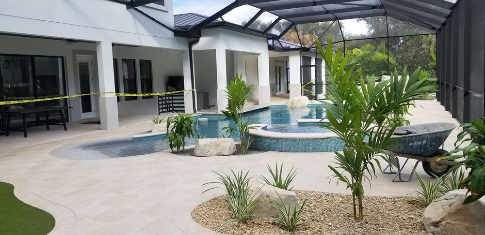 Landscaping for Tezna Landscaping, Trees & Pavers in Valrico, FL