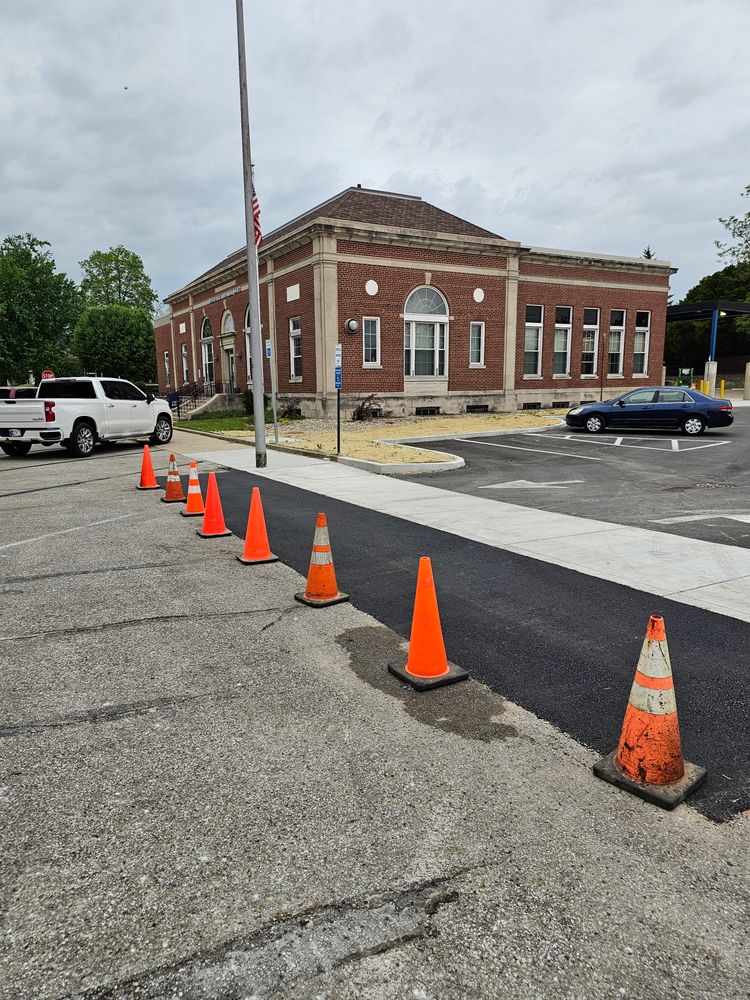 All Photos for Smith's Paving and Sealcoating in Rushville, IN