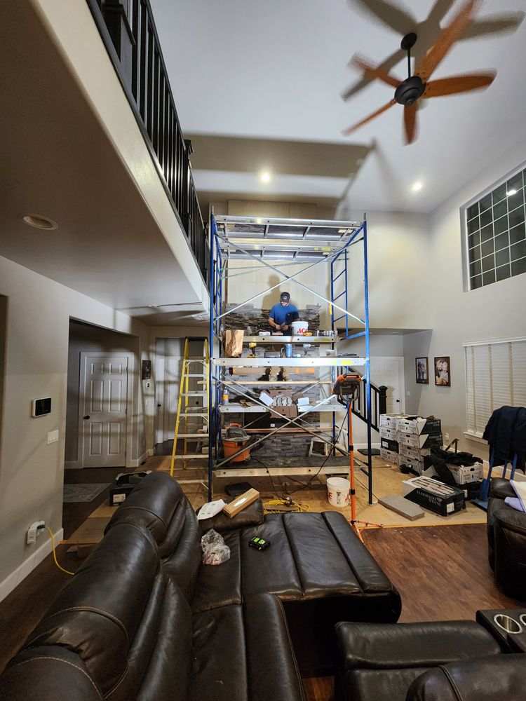 Thomas fireplace for Custom Valley Construction   in Sunnyside, Washington