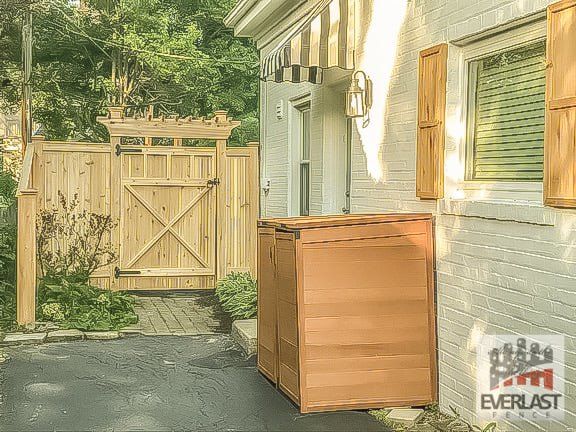 All Photos for Everlast Fence in Shorewood, IL