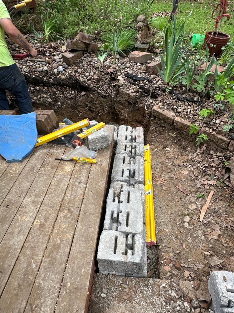 All Photos for Mayfield Landscaping in Staunton, IL