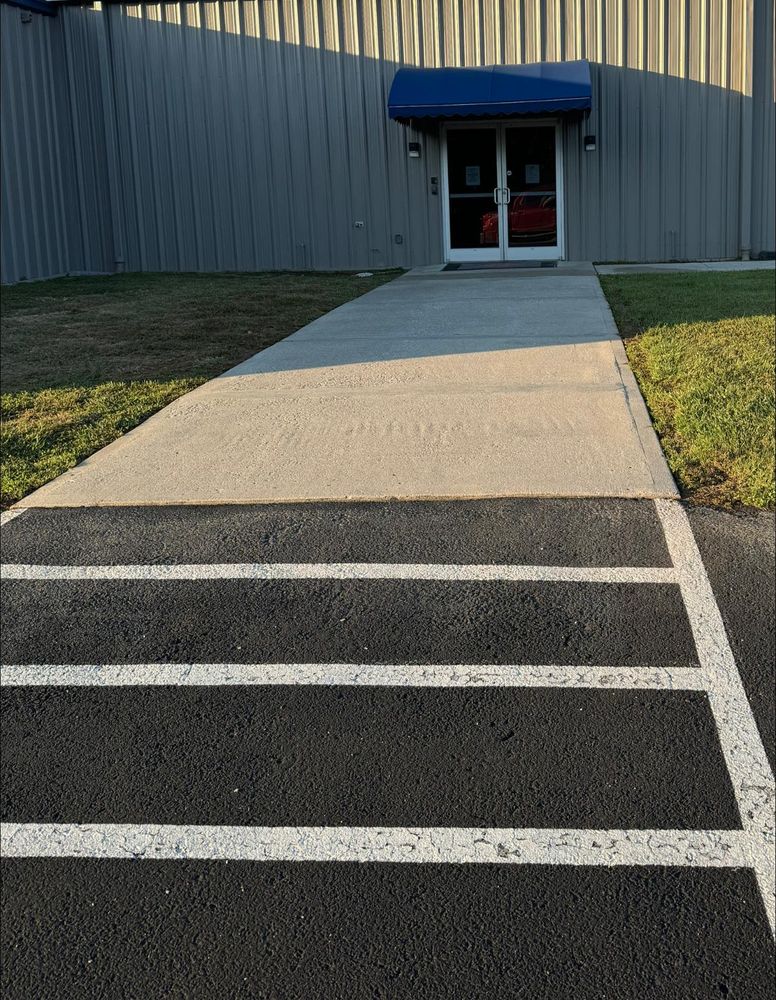 Enhance your home's curb appeal with our professional pressure washing service, removing dirt and grime from driveways, walkways, and siding for a refreshed and immaculate outdoor appearance. for Hale’s Hydroseeding in London, KY