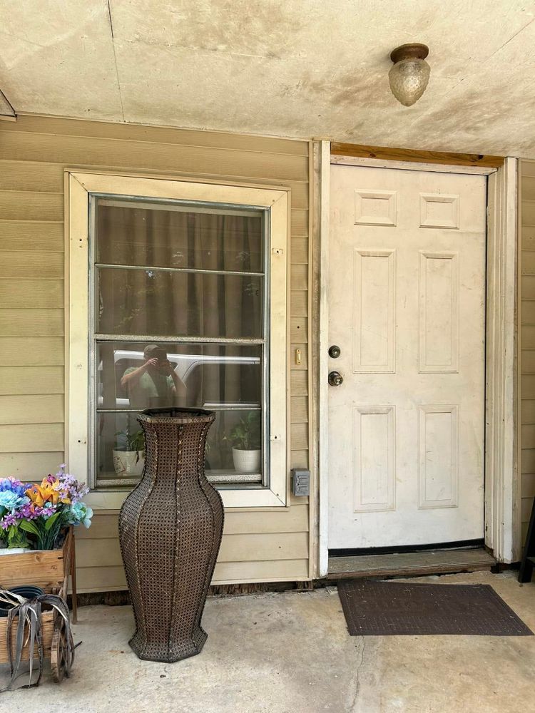 All Photos for Well Hung Windows & More in Hot Springs, AR
