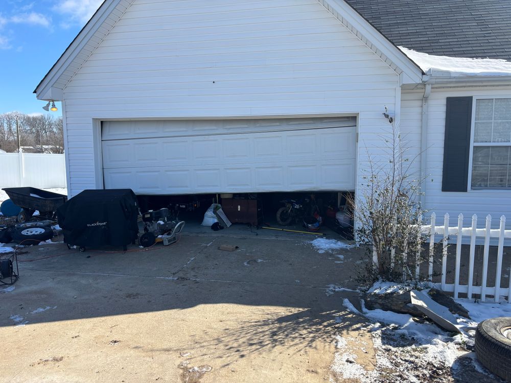 All Photos for Skyward Garage Door in Spring Hill, TN
