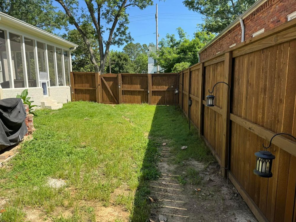 Custom Wooden Fences for Manning Fence, LLC in Hernando, MS