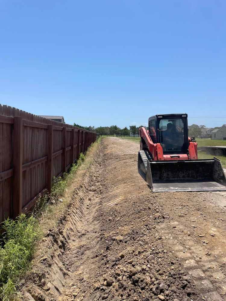 Excavating for Deriso Construction in Huffman, TX