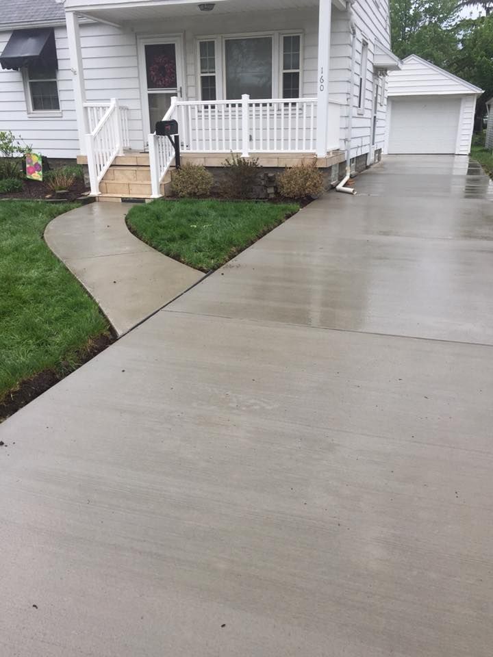 Our Excavating service will handle all pre-construction groundwork, including land clearing and leveling, to ensure a smooth foundation for your concrete project. Contact us for efficient and reliable service. for Paul Turner Concrete & Excavating in Toledo, OH