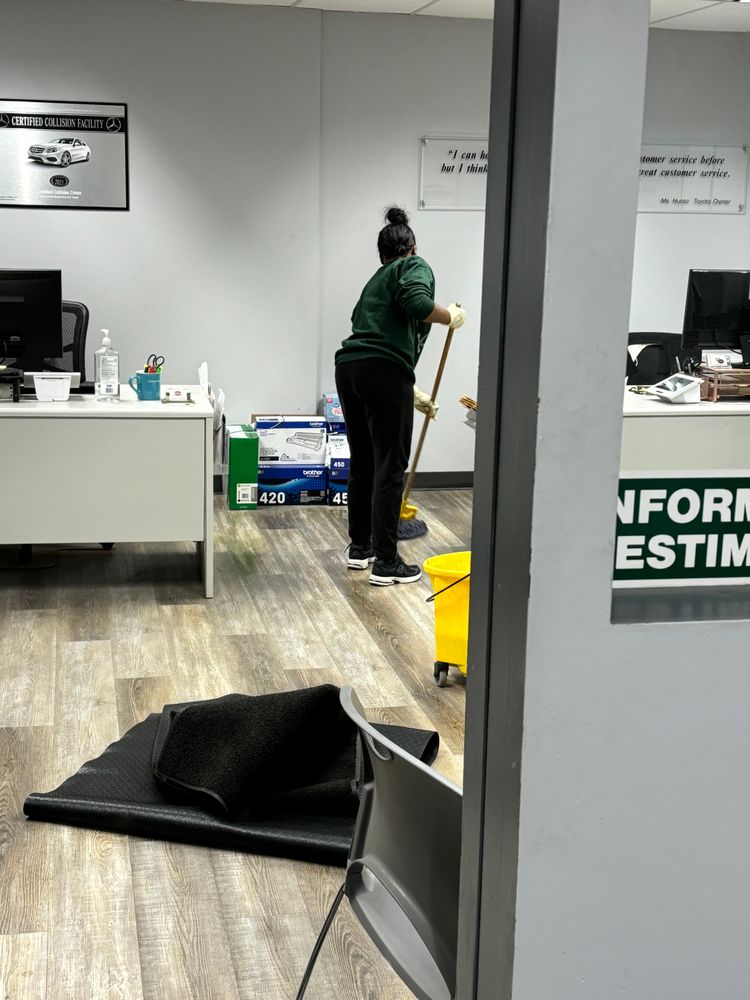 Commercial Cleaning for Truman Janitorial Service in Addison, Illinois