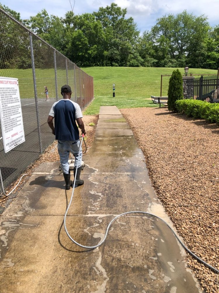 Power Washing for Clear Choice Services, LLC in Nashville, Tennessee