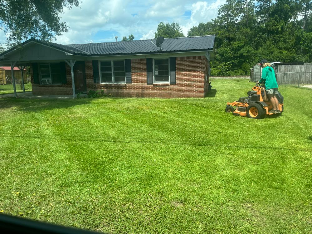 All Photos for All-Star Lawn Care & Soft Washing in Mobile, AL