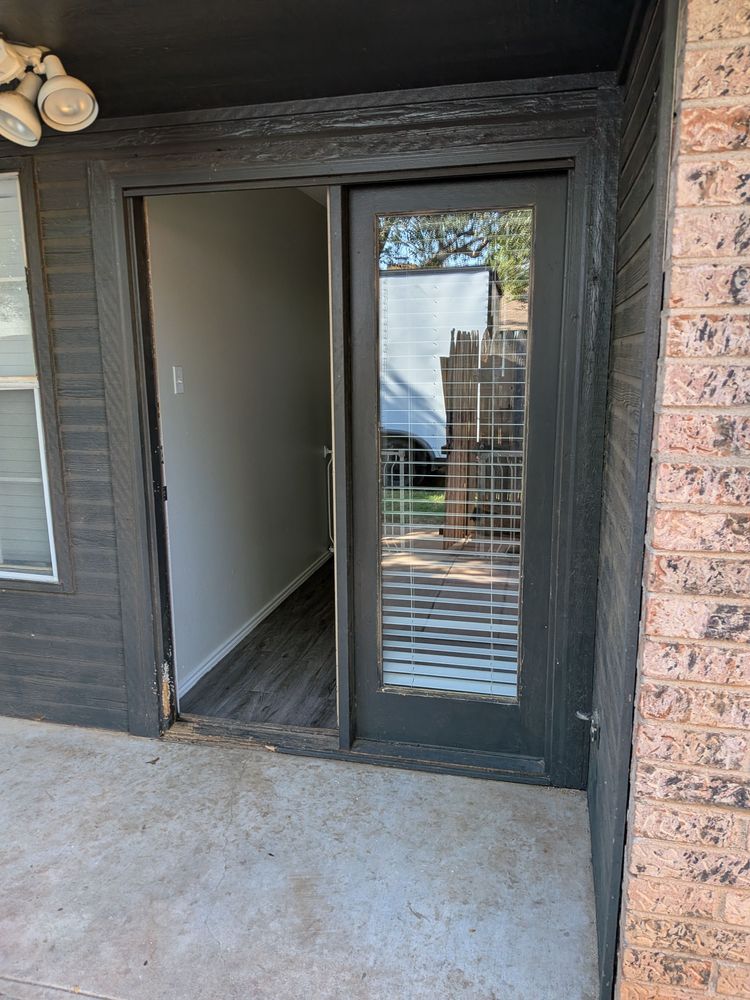 Doors gallery for CR Work Window and Door Services LLC in Lubbock, TX