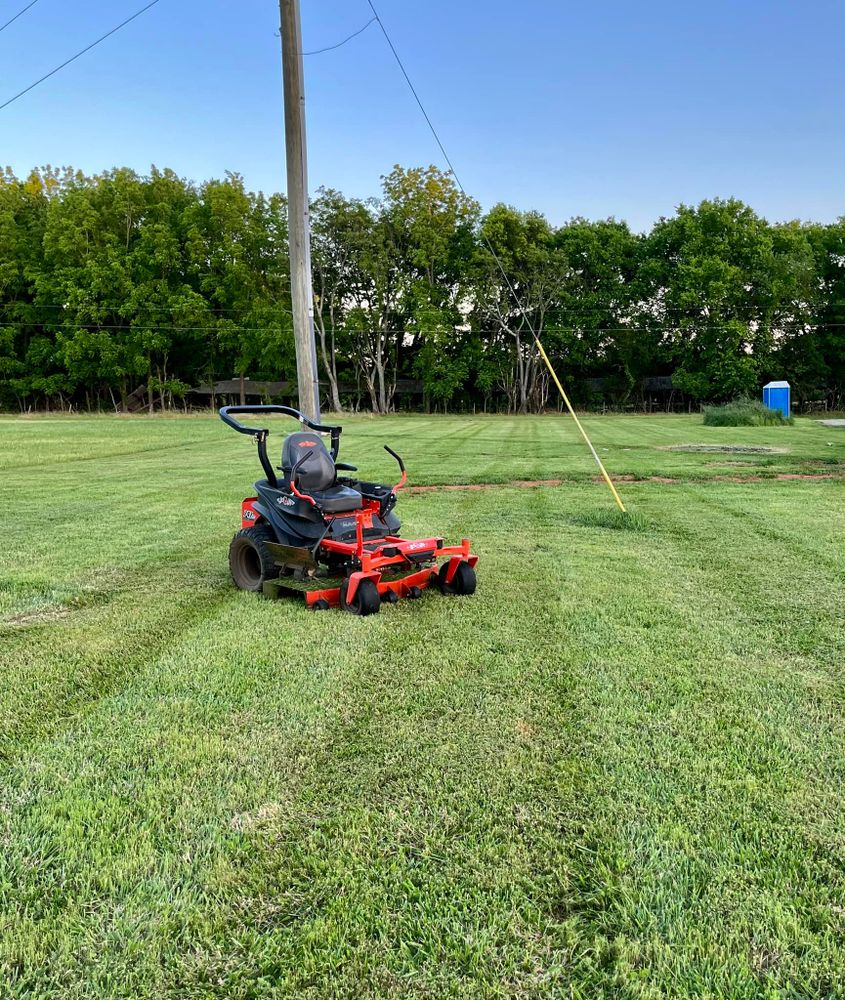 Lakeside Lawncare team in Cross Hill, SC - people or person