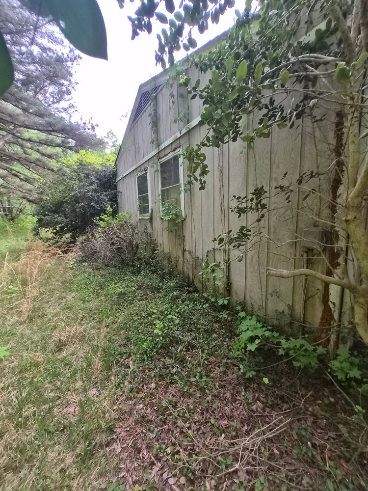 All Photos for 4 Points Lawncare LLC in Hayes, VA