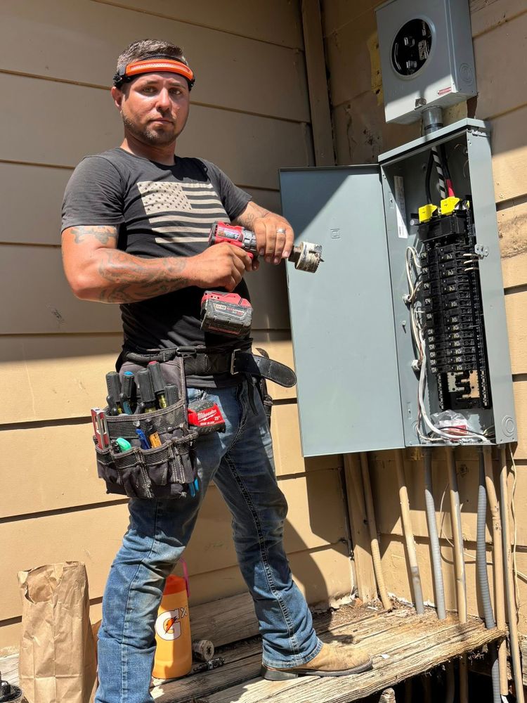 Our Emergency Electrical Services provide fast, reliable solutions for homeowners facing urgent electrical issues, ensuring safety and restoring power 24/many with our skilled technicians ready to respond promptly to your needs. for Risen Power Electric in Lone Oak, TX