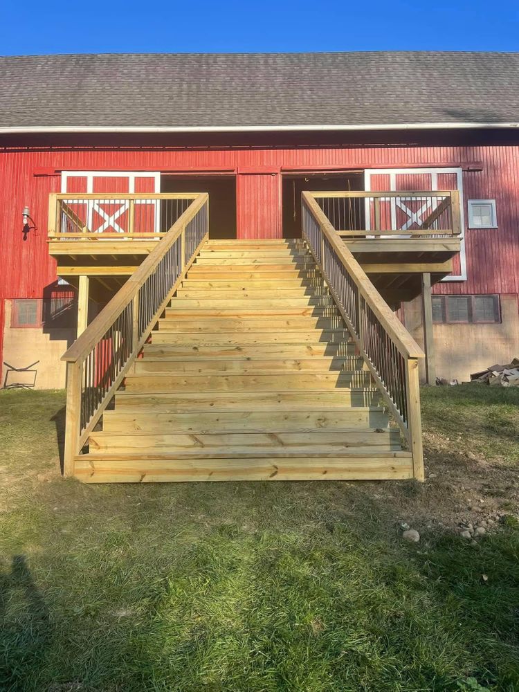 Decking & Fencing, LLC team in Bowling Green, KY - people or person