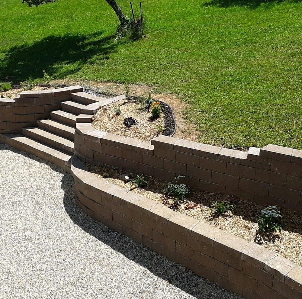 Grayt Scapes LLC team in Johnson City, TN - people or person
