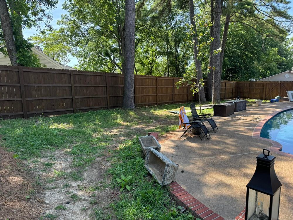 Custom Wooden Fences for Manning Fence, LLC in Hernando, MS