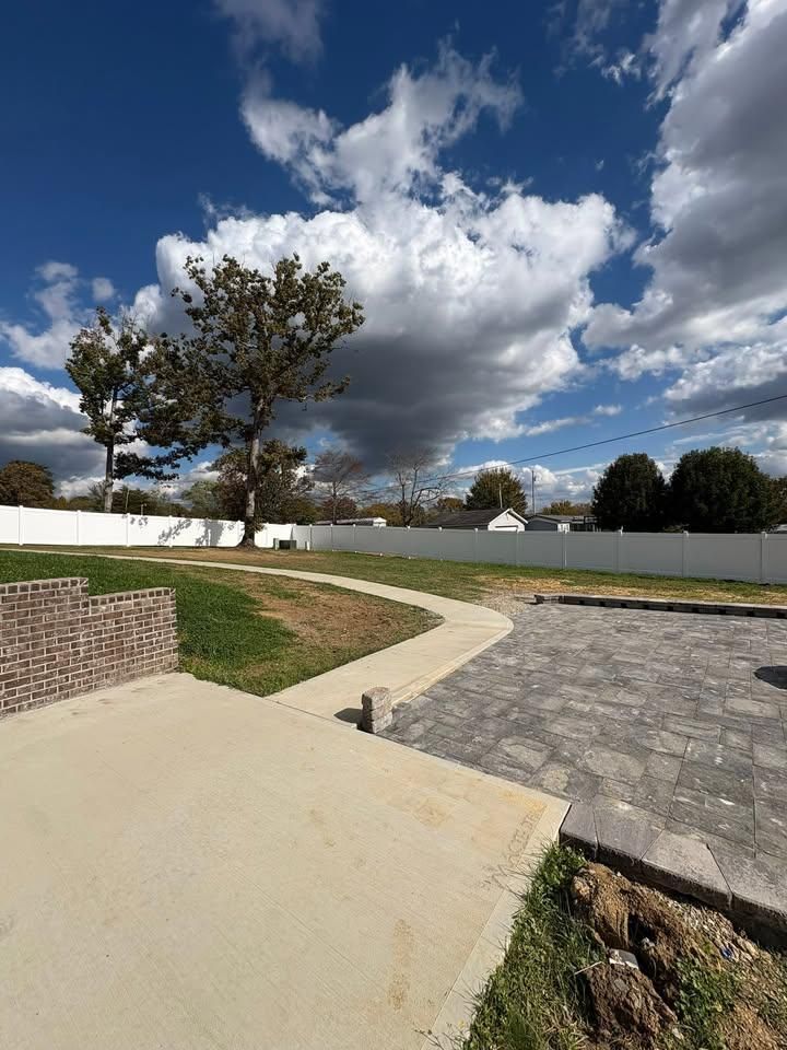 All Photos for Dust Till Dawn Lawn in London, Kentucky