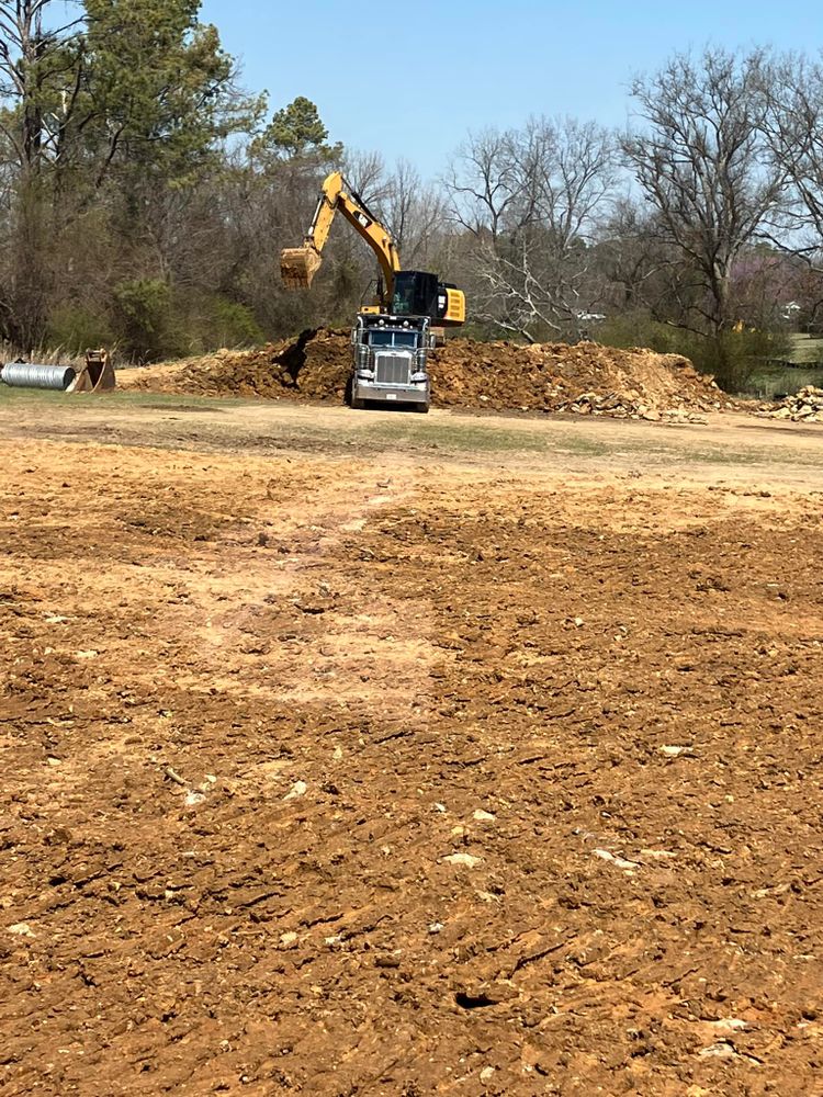 Excavating  for Ledbetter Excavation in Shelbyville, TN