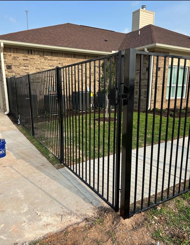 Fences for Custom Metal Work in Houston, TX