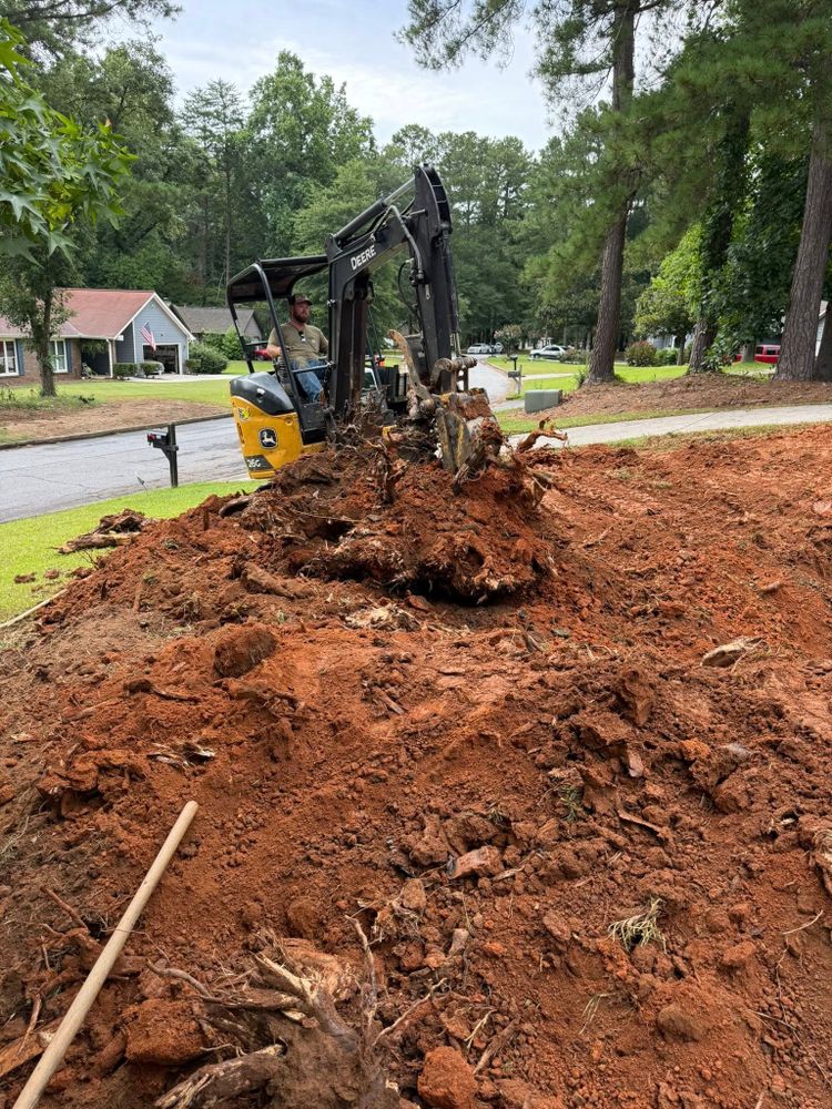 J&J Hauling and Outdoor team in Fayetteville, GA - people or person
