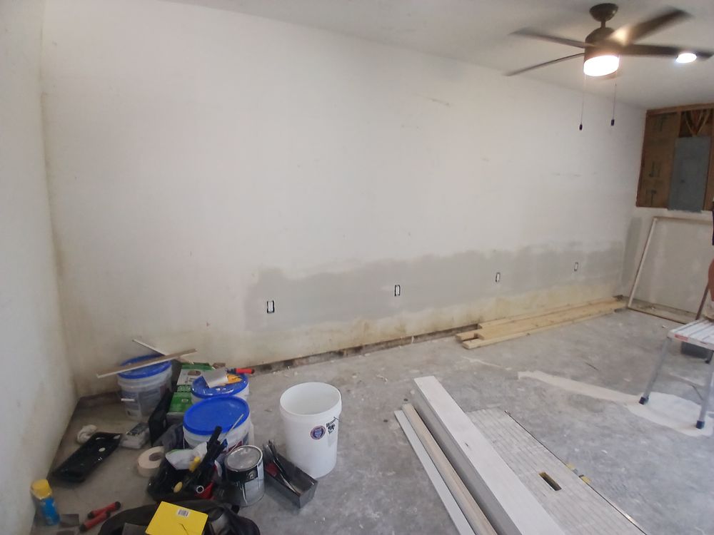 Carterville Garage Conversion for Dead Tree General Contracting in Carbondale, Illinois