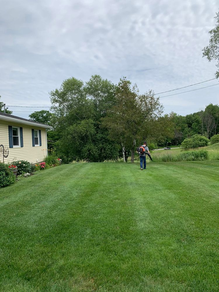 All Photos for Moon's Property Maintenance in Gray, ME