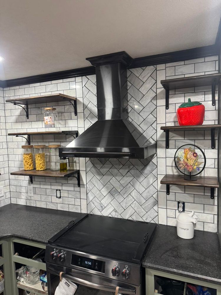 Newbury Construction & Remodeling LLC team in Trenton, TN - people or person