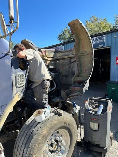 All Photos for Brumley’s Automotive & Truck Repair in Hohenwald, TN