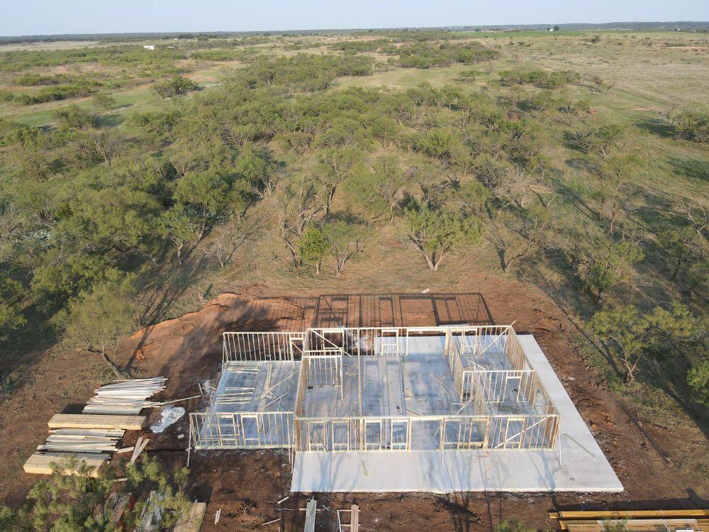 All Photos for Reaves Custom Homes LLC in Jacksboro , TX