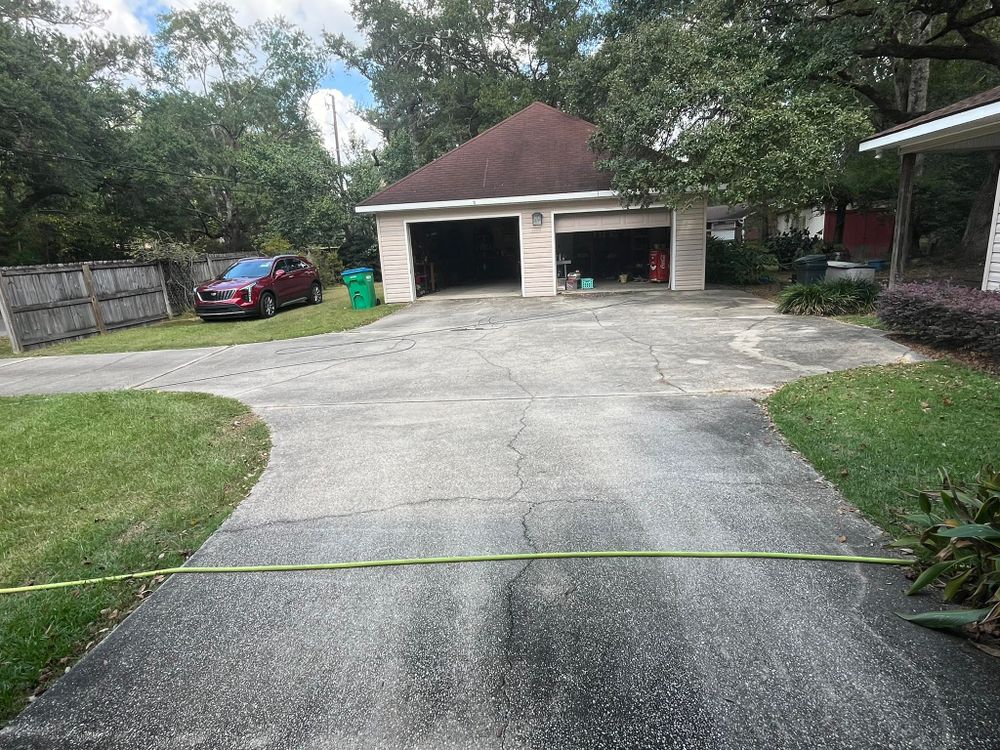 All Photos for All-Star Lawn Care & Soft Washing in Mobile, AL