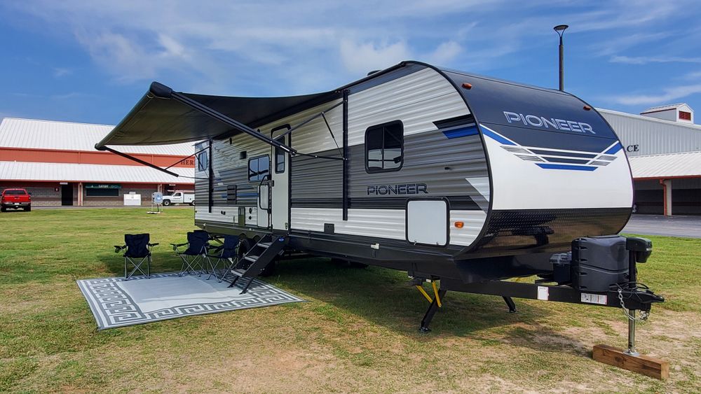 Paradise RV Rentals team in Perry, GA - people or person