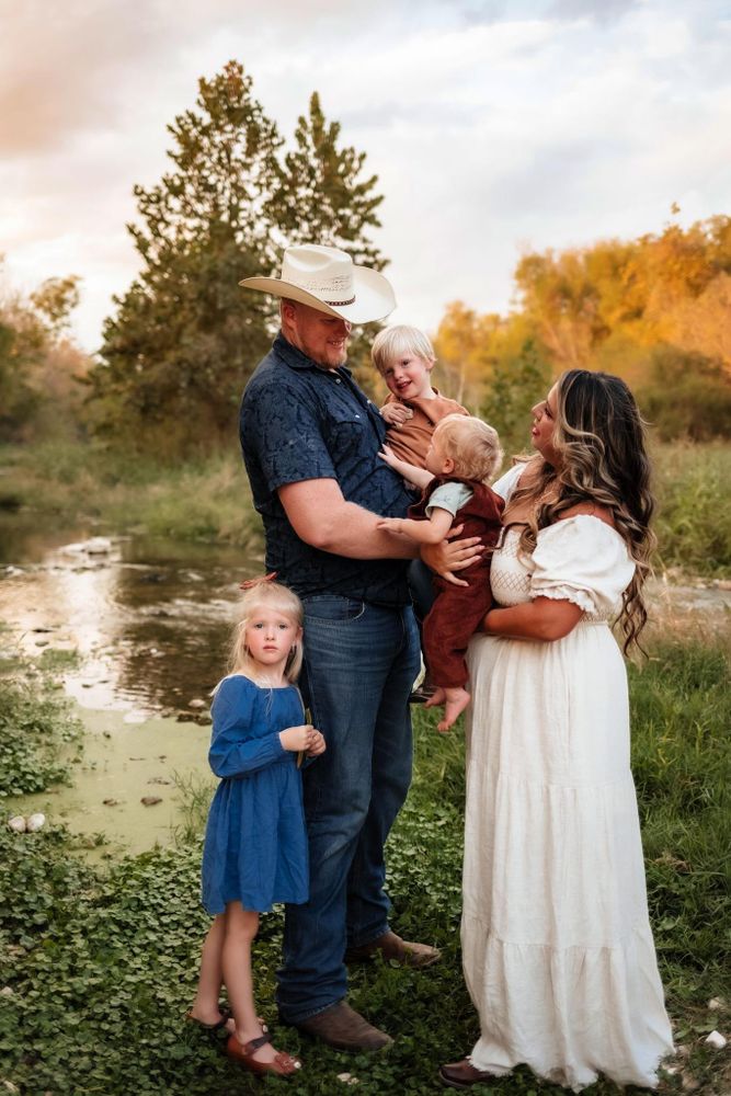 Fence Staining for Ansley Staining and Exterior Works in Georgetown, TX