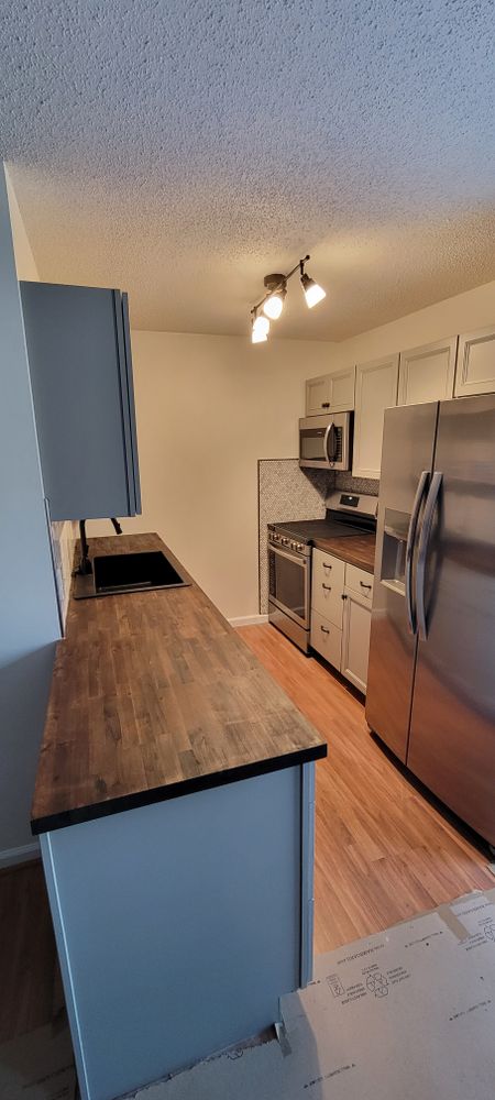 All Photos for Middle Man Construction in Fall Branch, TN