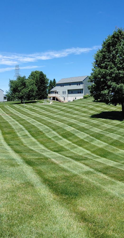 Mowing for Conoy Acres Lawn Service in Elizabethtown, PA