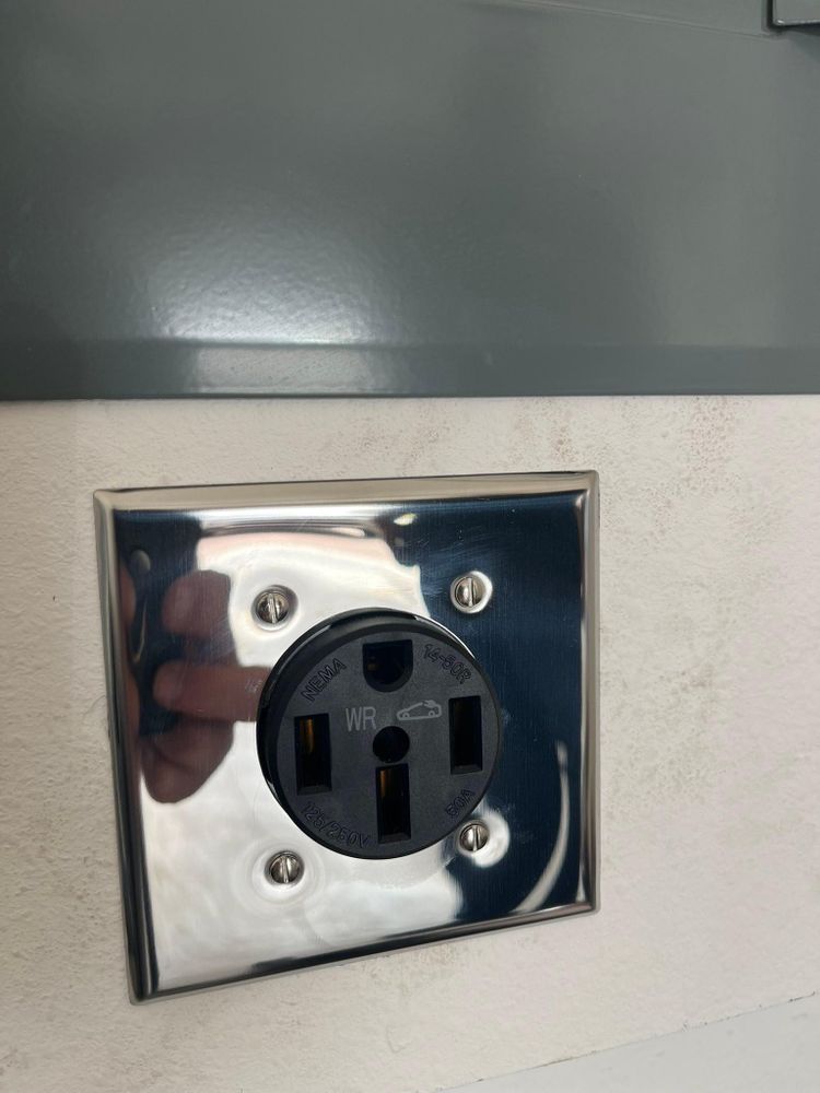 All Photos for Manny’s 407 Electric Inc in St. Cloud, FL