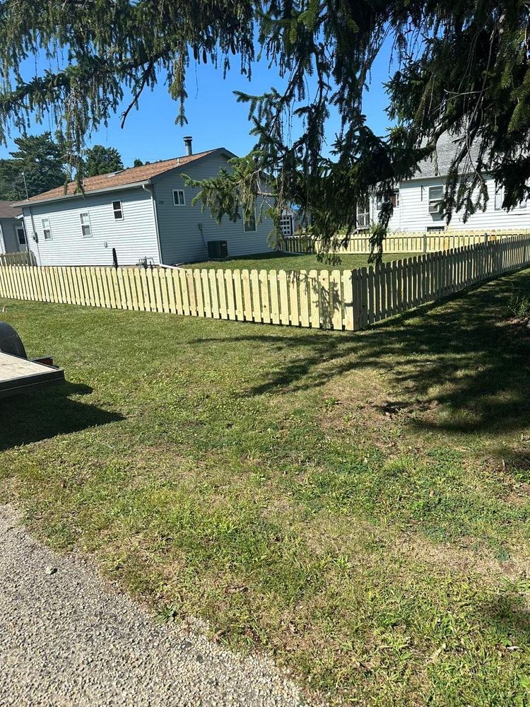 Fence Installation for Illinois Fence & outdoor co. in Kewanee, Illinois