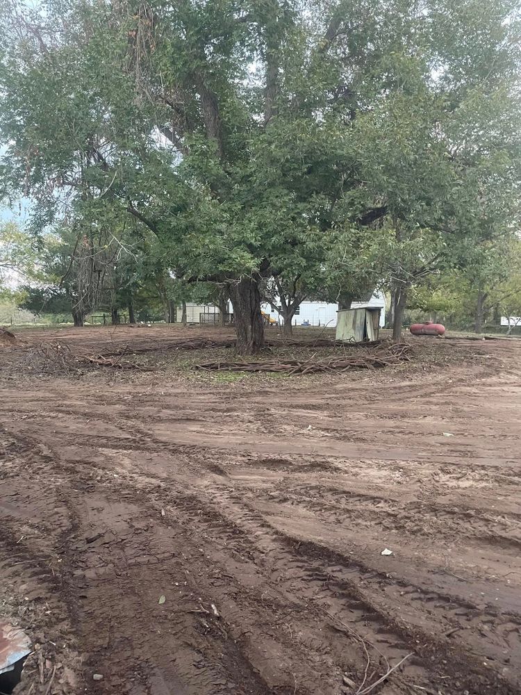 All Photos for Landers Ranch Services in Anderson, TX