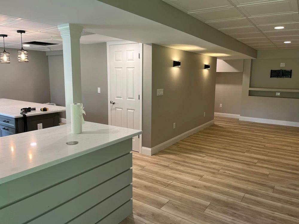 All Photos for Laura Mae Properties in Wolcott, CT