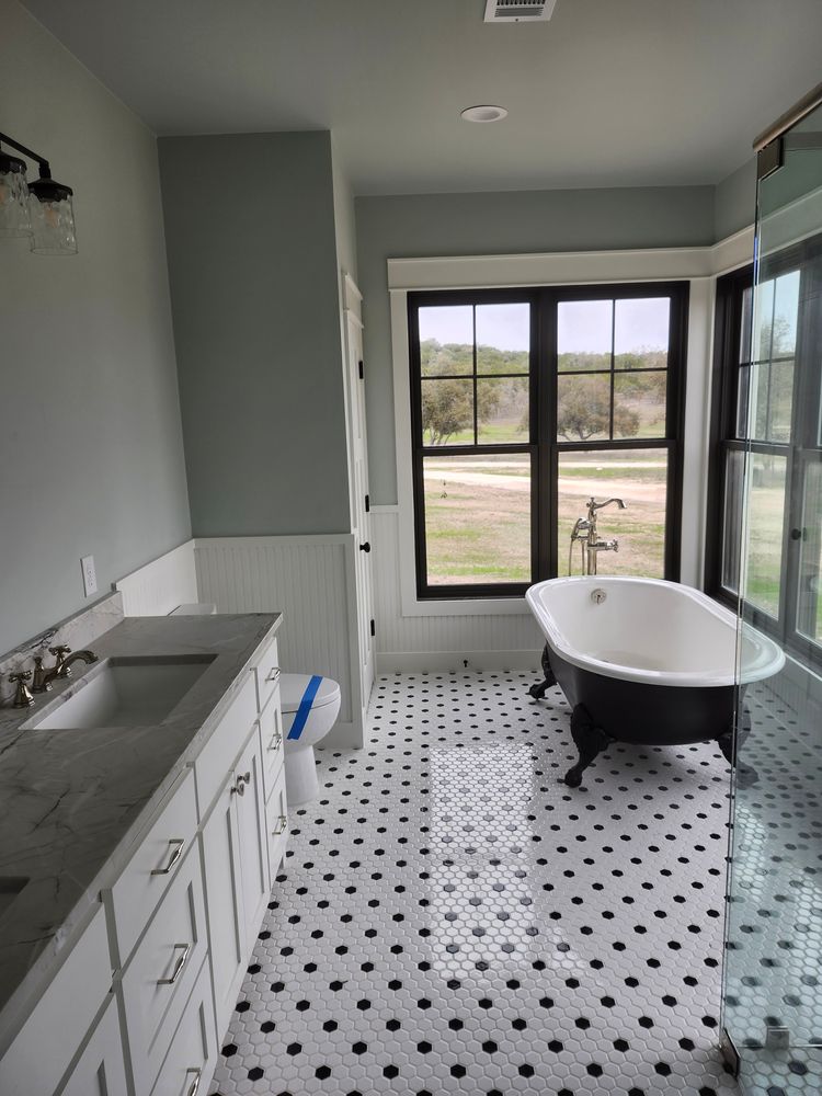 Transform your bathroom into a luxurious oasis with our professional bathroom renovation service. Our experienced team will handle every step of the process, creating a stunning and functional space for you. for Arrowhead Building Co. LLC in Highland Lakes, TX