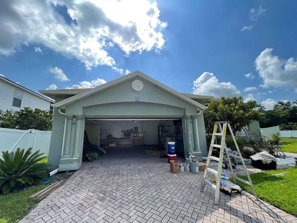 Transform your home’s curb appeal with our expert exterior painting services. We use premium materials and skilled techniques to ensure a durable, vibrant finish that enhances beauty and protects against weathering. for Color Me Fresh Painting in Orlando, FL