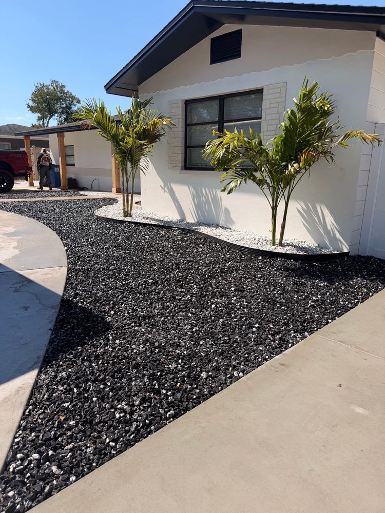 All Photos for Oceanfront Landscape in St. Petersburg, FL